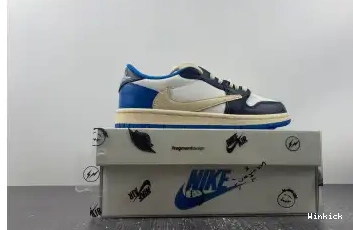 x Air OG DM7866-1401 1 x Jordan Fragment Low Scott (KIDS)Travis 0702